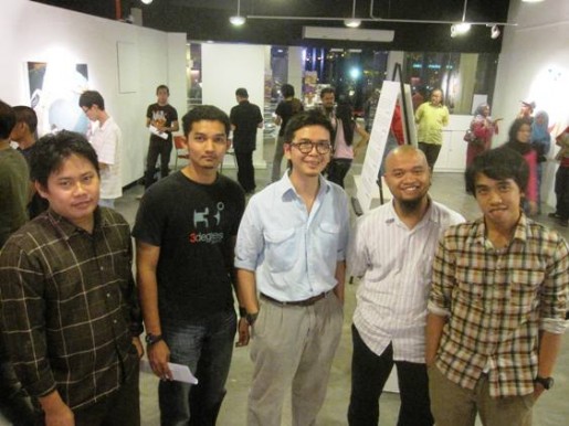  The artists Edroger Cassidy, Ahmad Syakir Hashim, Mohd Fuad Md Arif, Mohd Saharuddin Supar, Mohd Yusoff Erman Shah.