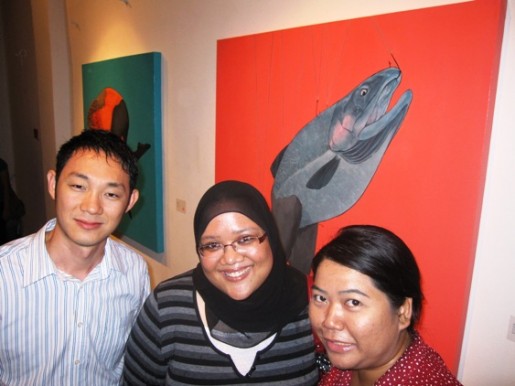Joe Lee, fairuz Sharifuddin and Eema Abu Bakar who is a cook at Hoxes Bookstore and Café in Damansara Perdana.